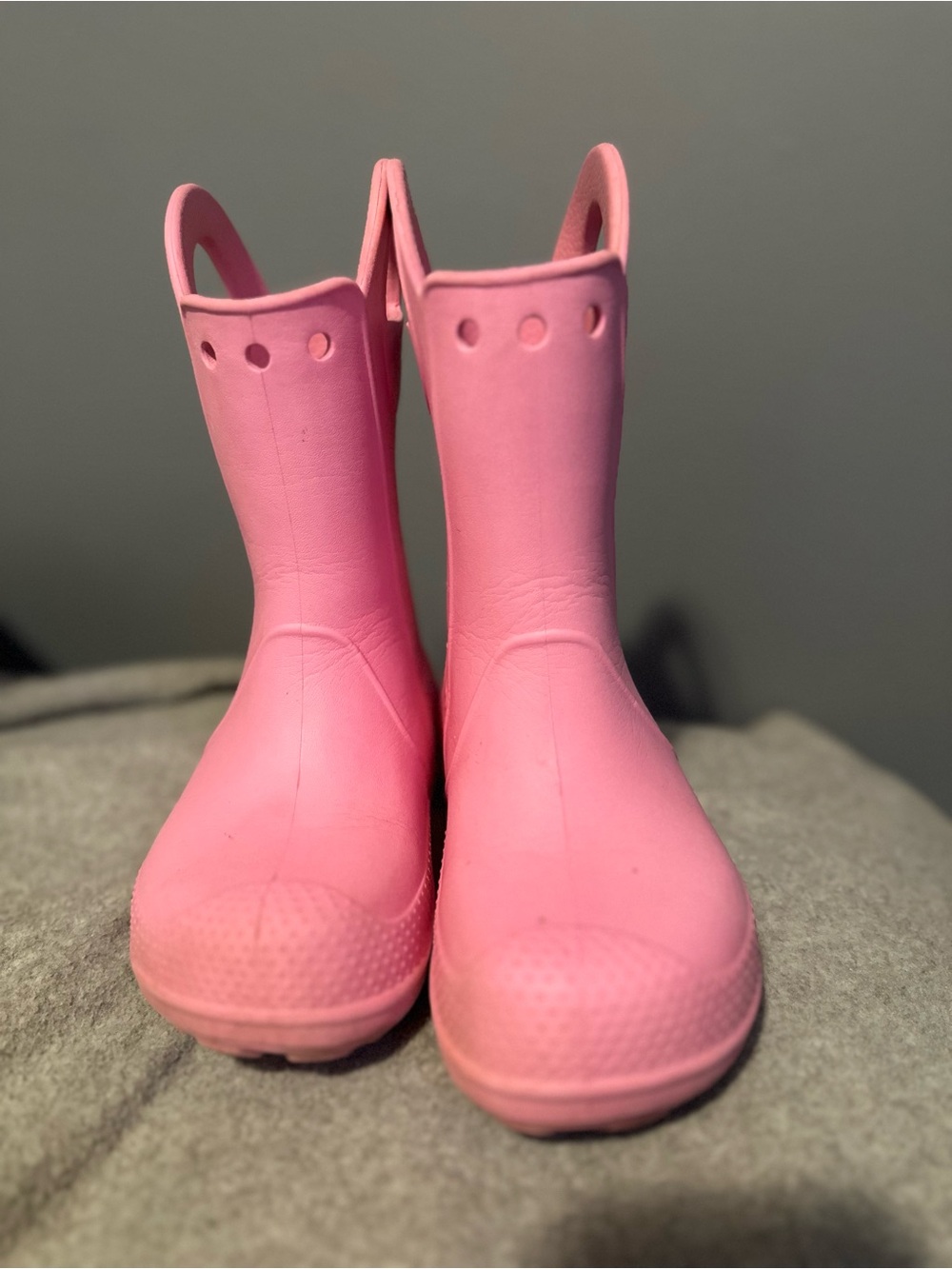 Crocs Kids Handle It Rain Boots Light Pink Waterproof J1 Croslite Pull On - Picture 2 of 5